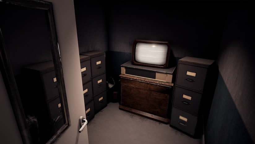 ˭����������