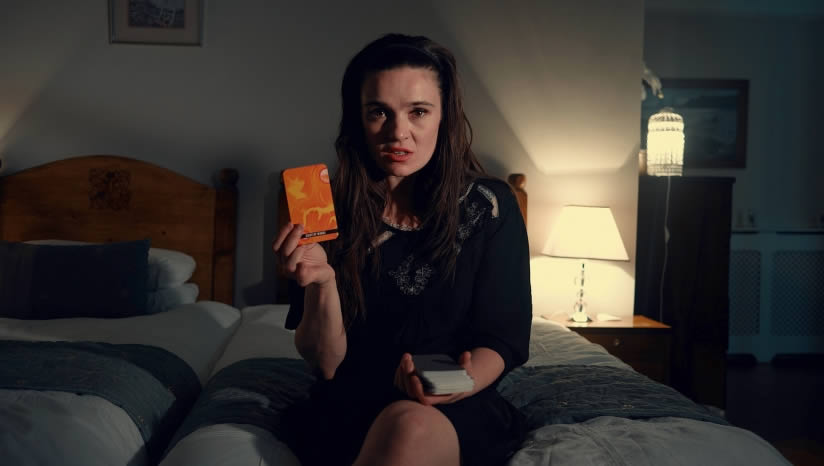 ������̽����